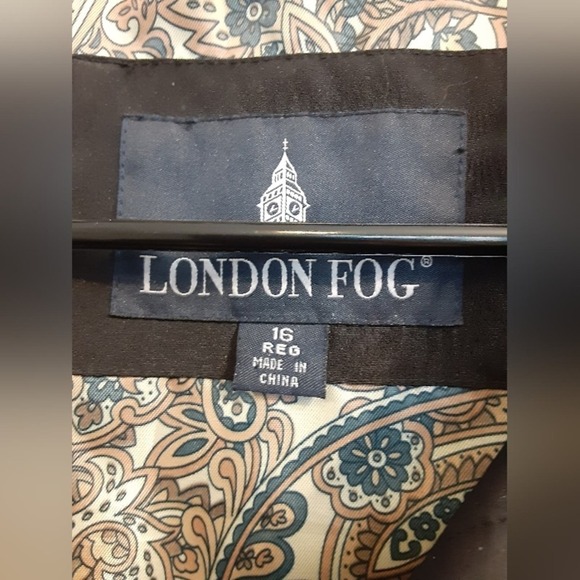 London Fog Women's Size 16 Plus Size Coat - Picture 3 of 8